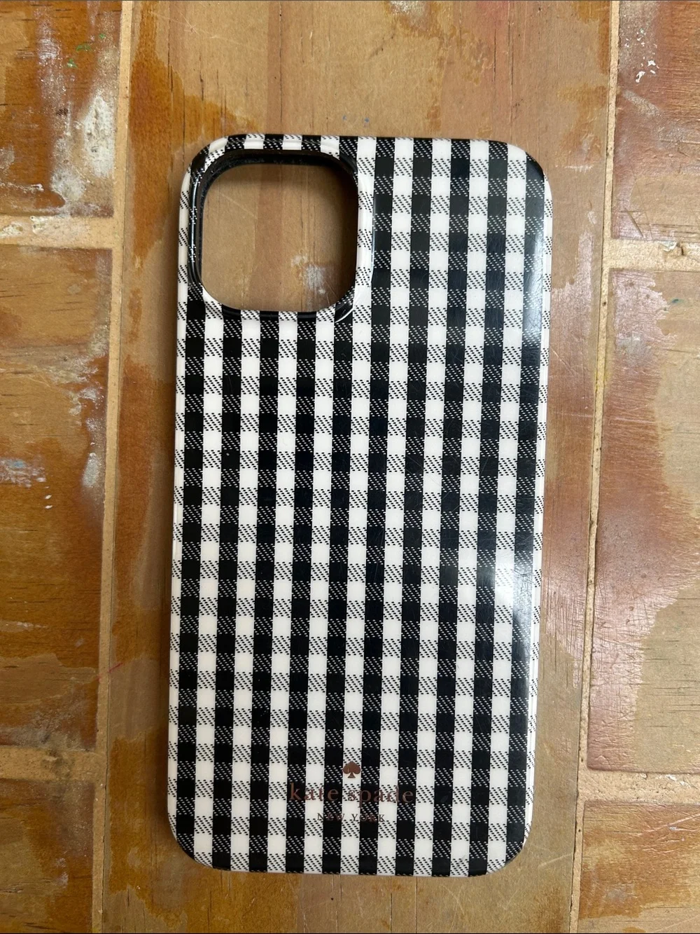 Kate Spade iPhone 14 cell phone case! Black & White Gingham/Check is a classic!